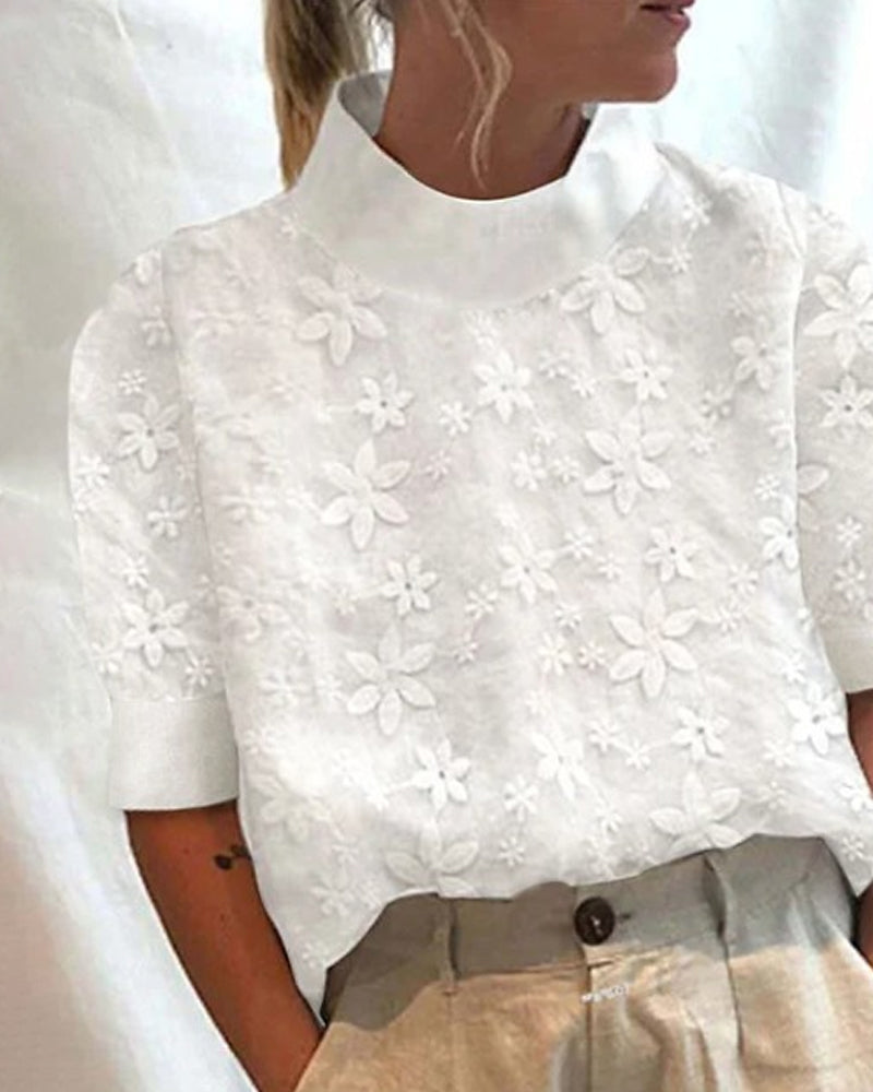 Doutzen - With embroidered plain stand collar