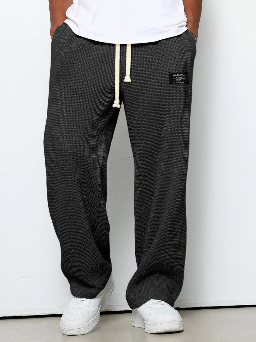 PIOTR | MEN'S LOOSE TROUSERS