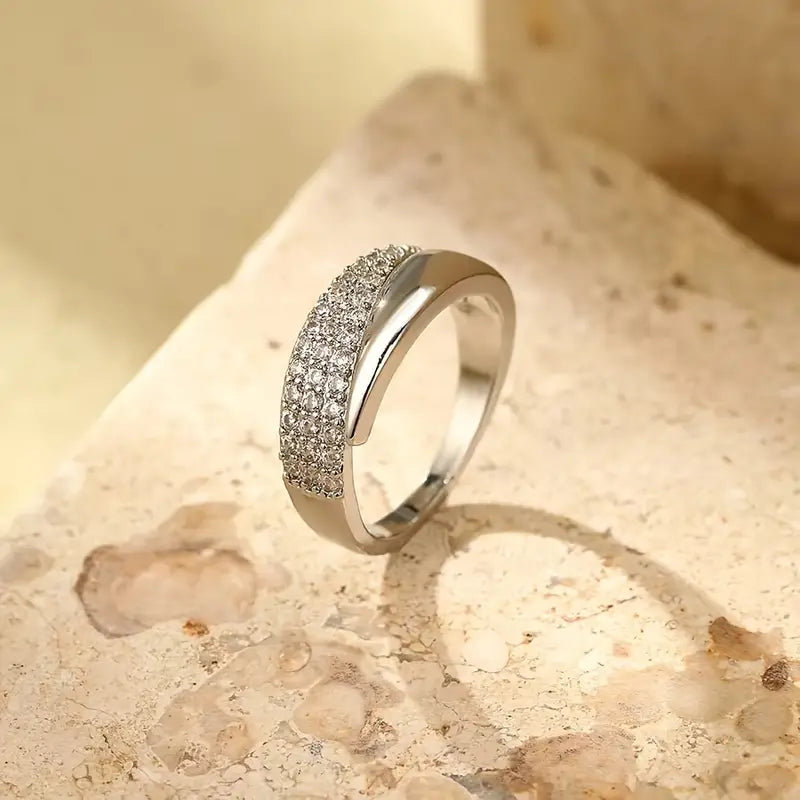 Elegant Gold Ring with Sparkling Stone (1+1 FREE)