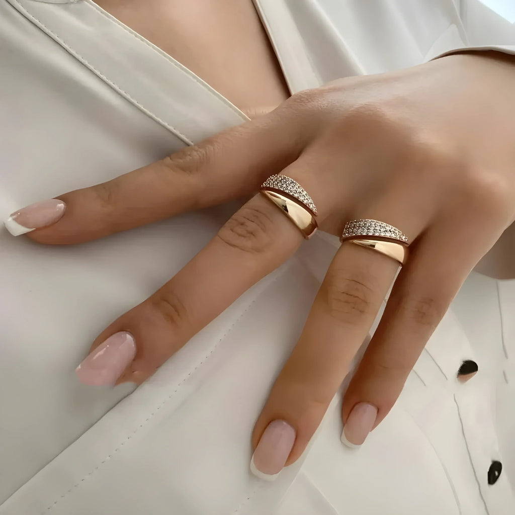 Elegant Gold Ring with Sparkling Stone (1+1 FREE)