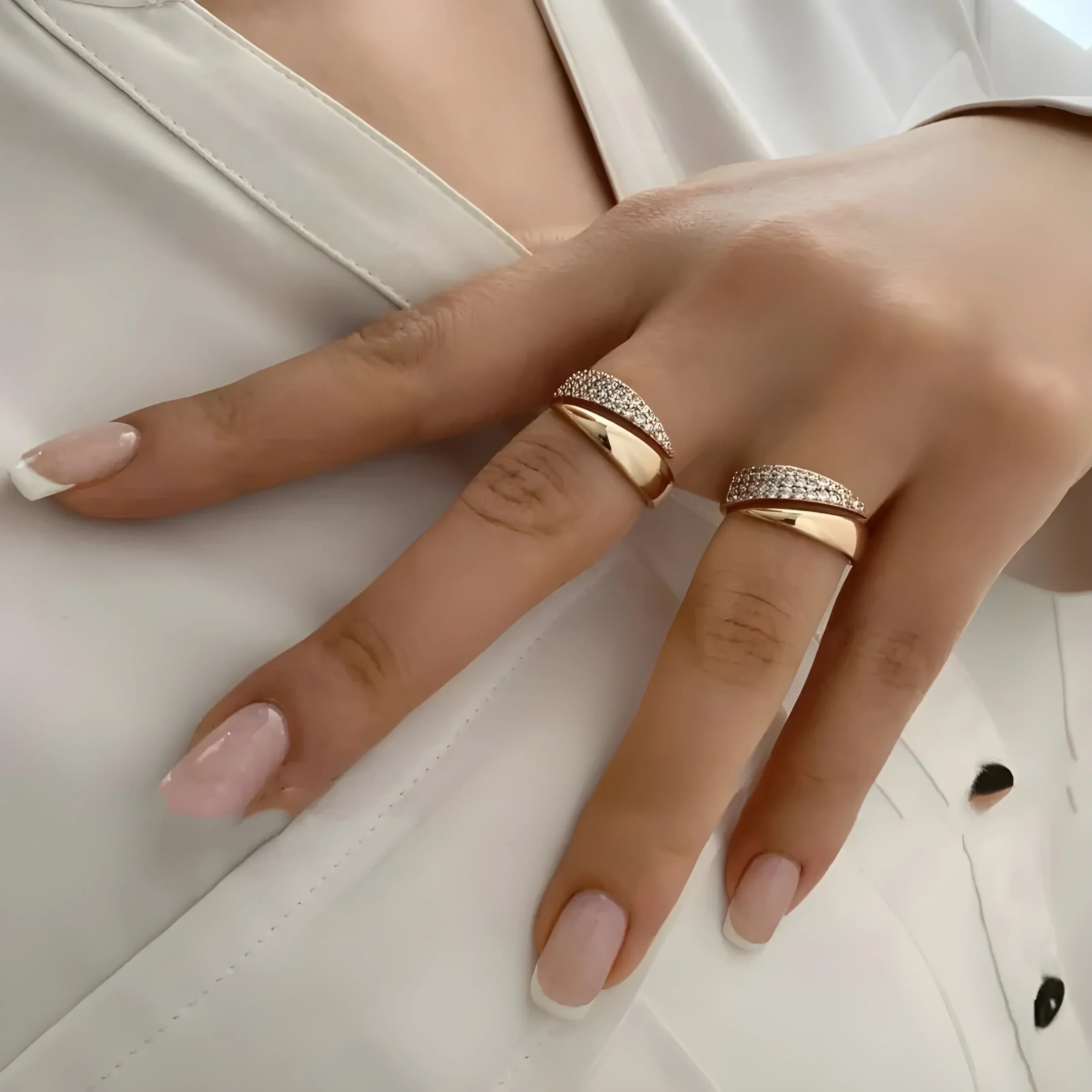 Elegant Gold Ring with Sparkling Stone (1+1 FREE)