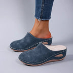Orthopaedic Slippers with Daily Comfort and Timeless Style